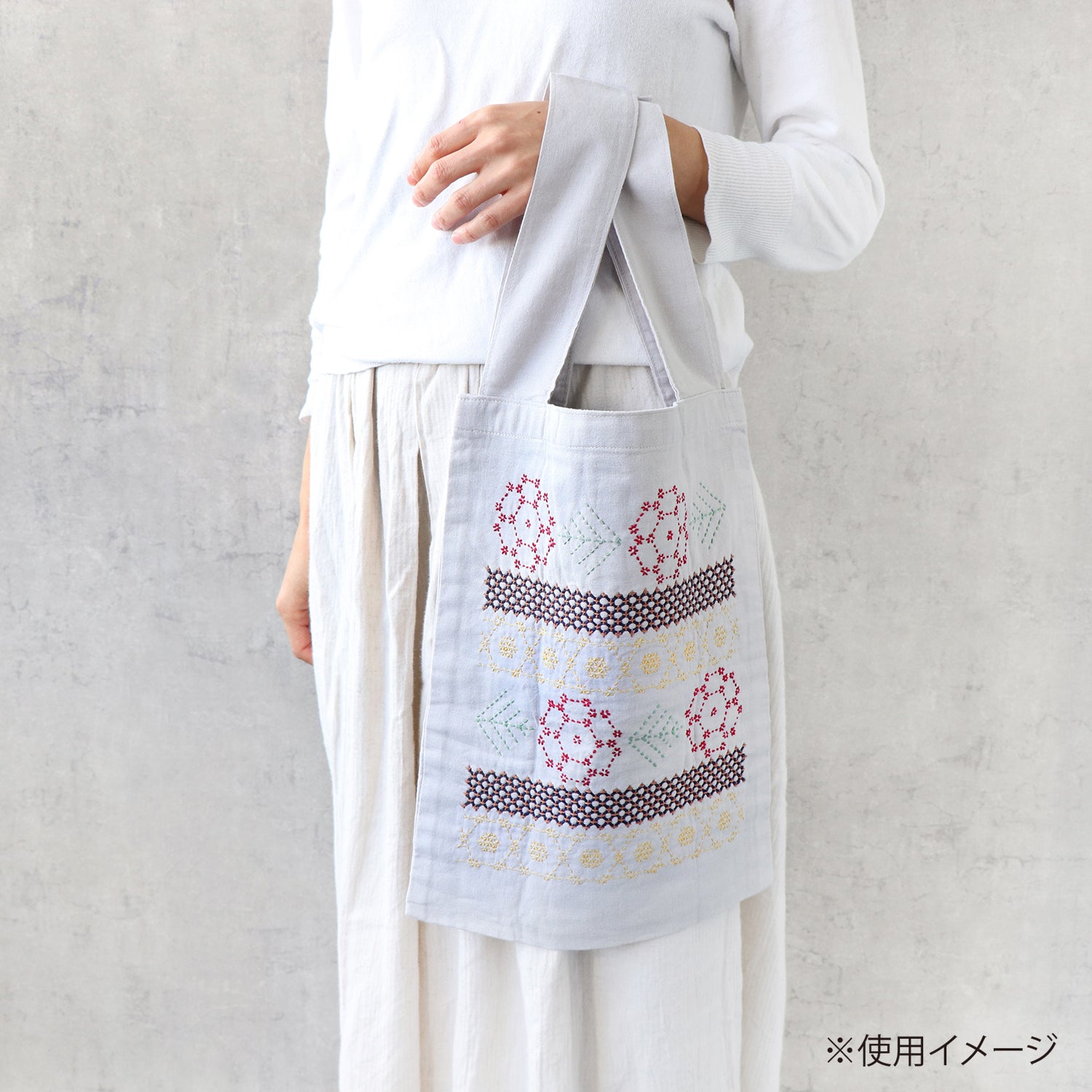 Hitomezashi Sashiko - tote bag kit + class — Romor Designs